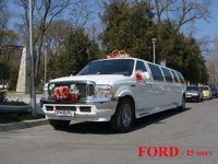 Прокат лимузина Ford Excursion - 15 мест