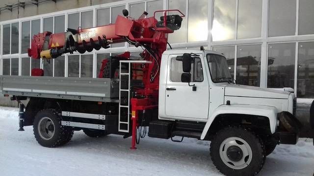 Бур газ. БКМ Taurus 035a. Бурильно-крановая машина Taurus 035a. Бурильно-крановая машина Taurus 035a - ГАЗ 33086. ГАЗ-33086 земляк шасси.