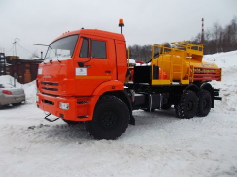 Агрегат для кислотной обработки скважин на шасси Камаз 43118 СИН-32