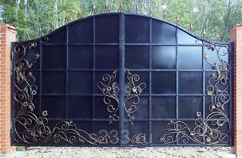 Кованые ворота 4х2 м черные