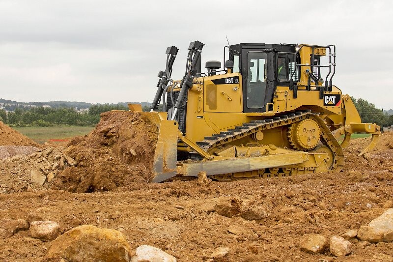 Бульдозеры нижний новгород. Бульдозер Cat d6. Caterpillar d6t XW. Бульдозер Caterpillar d5. D9.0100 бульдозер.